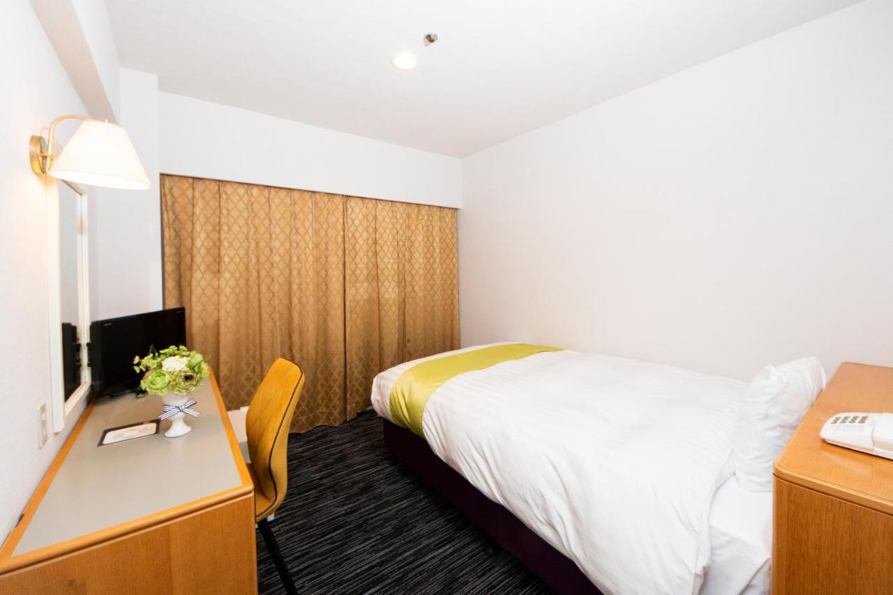 Hotel Montoview Йонедзава Экстерьер фото